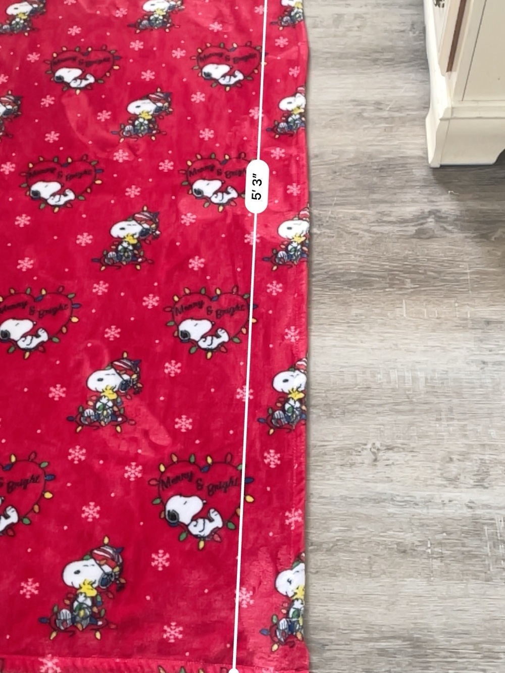 Berkshire Peanuts Snoopy Christmas Fleece Throw Blanket 37” x 63” - Picture 10 of 10